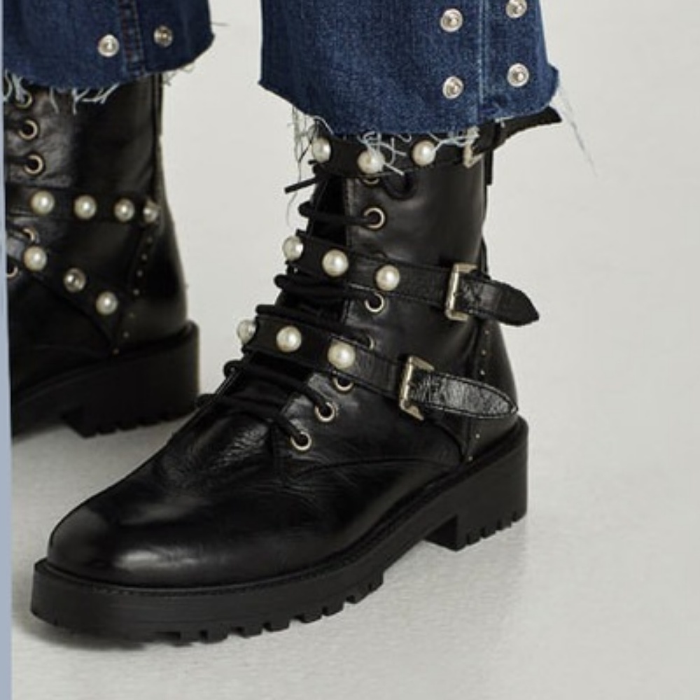 ISO Edgy Black Leather Boots